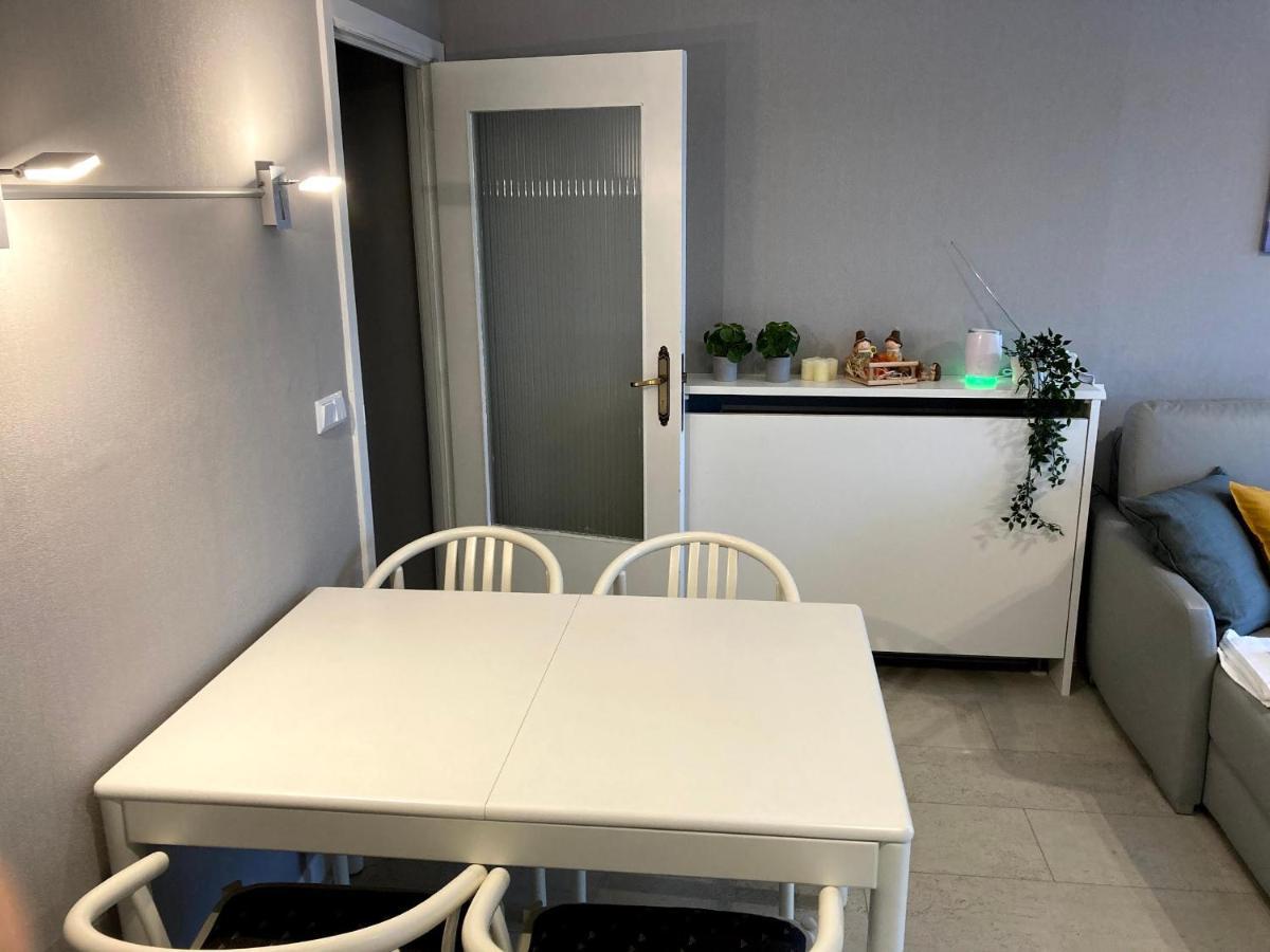 Studio Met Zeezicht Op Heldenplein Knokke-Heist Ngoại thất bức ảnh
