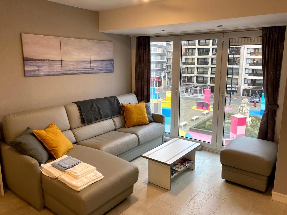 Studio Met Zeezicht Op Heldenplein Knokke-Heist Ngoại thất bức ảnh